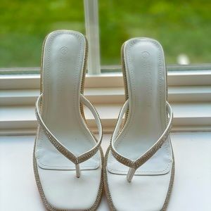 Gorgeous white heels with stones